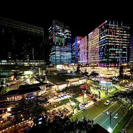 Daniella'S Modern & Cozy Suite In Uptown Bgc Manila Esterno foto