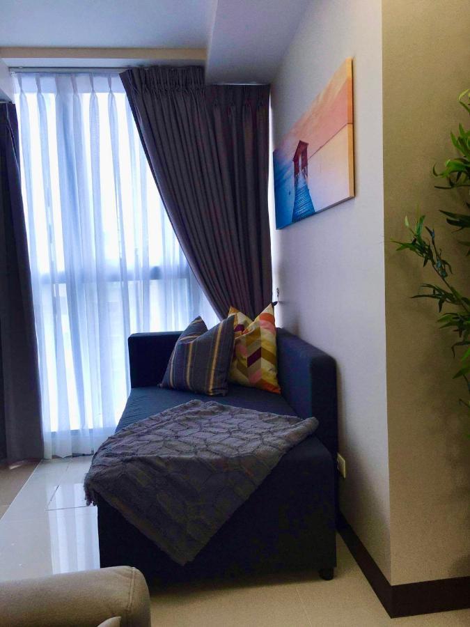 Daniella'S Modern & Cozy Suite In Uptown Bgc Manila Esterno foto