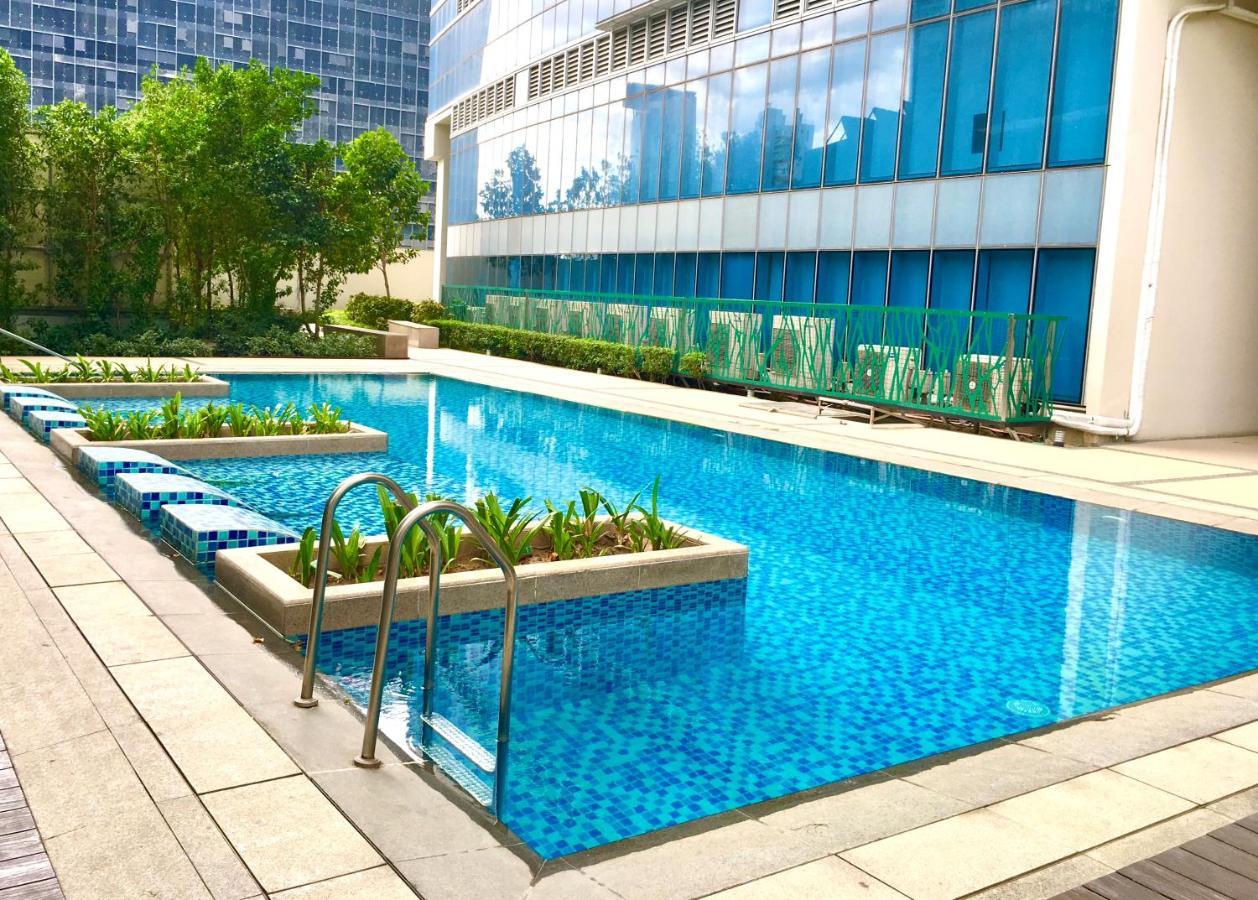Daniella'S Modern & Cozy Suite In Uptown Bgc Manila Esterno foto