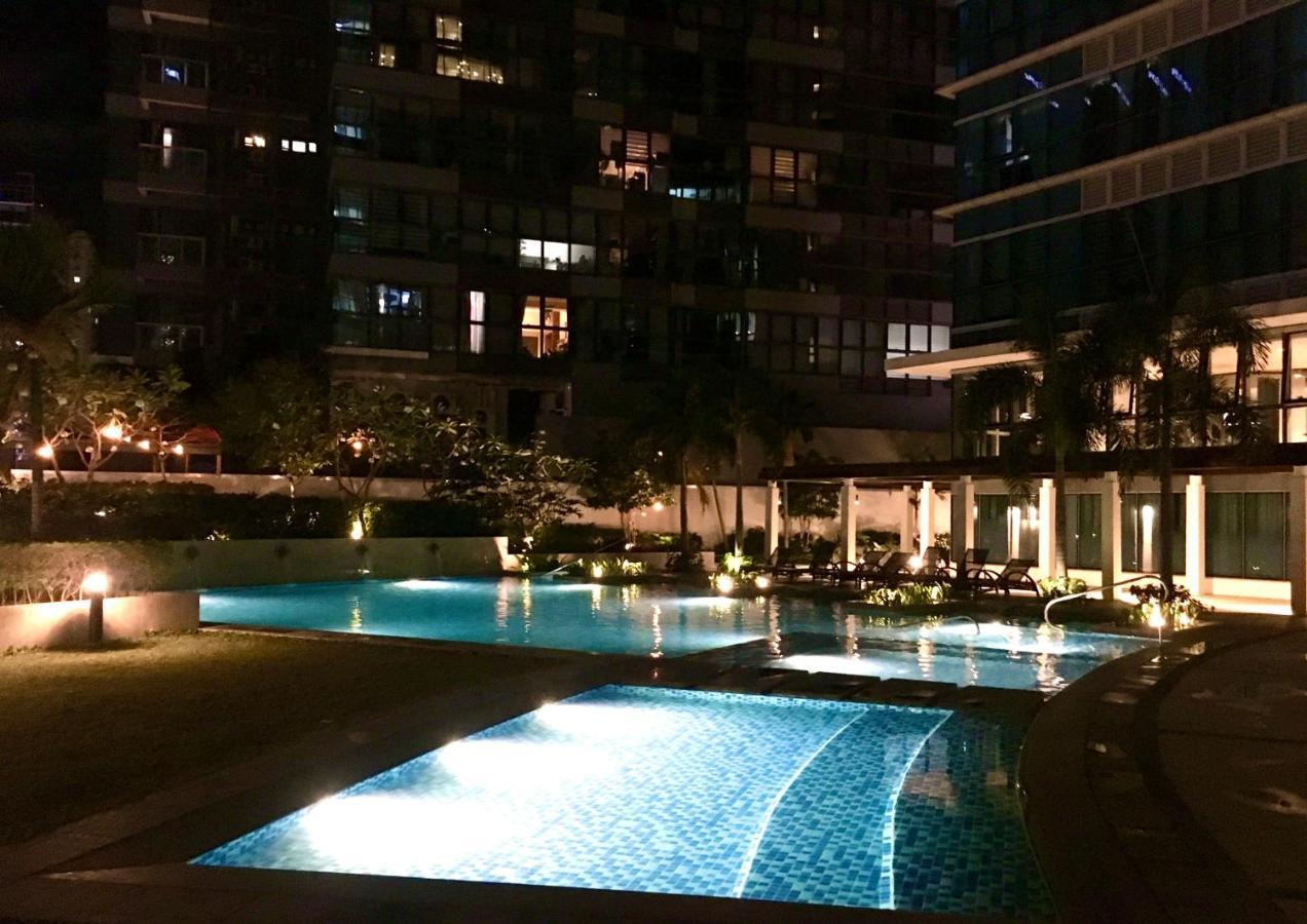 Daniella'S Modern & Cozy Suite In Uptown Bgc Manila Esterno foto
