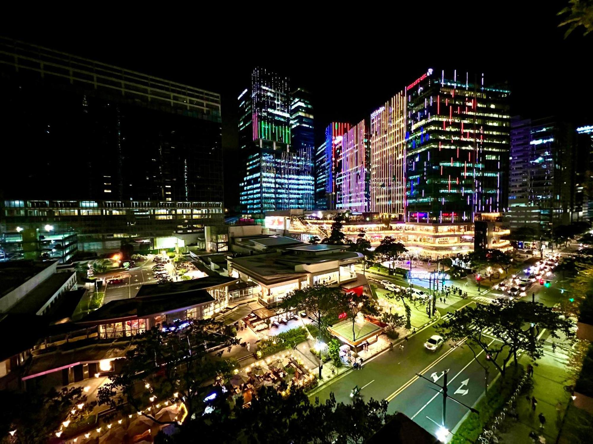 Daniella'S Modern & Cozy Suite In Uptown Bgc Manila Esterno foto