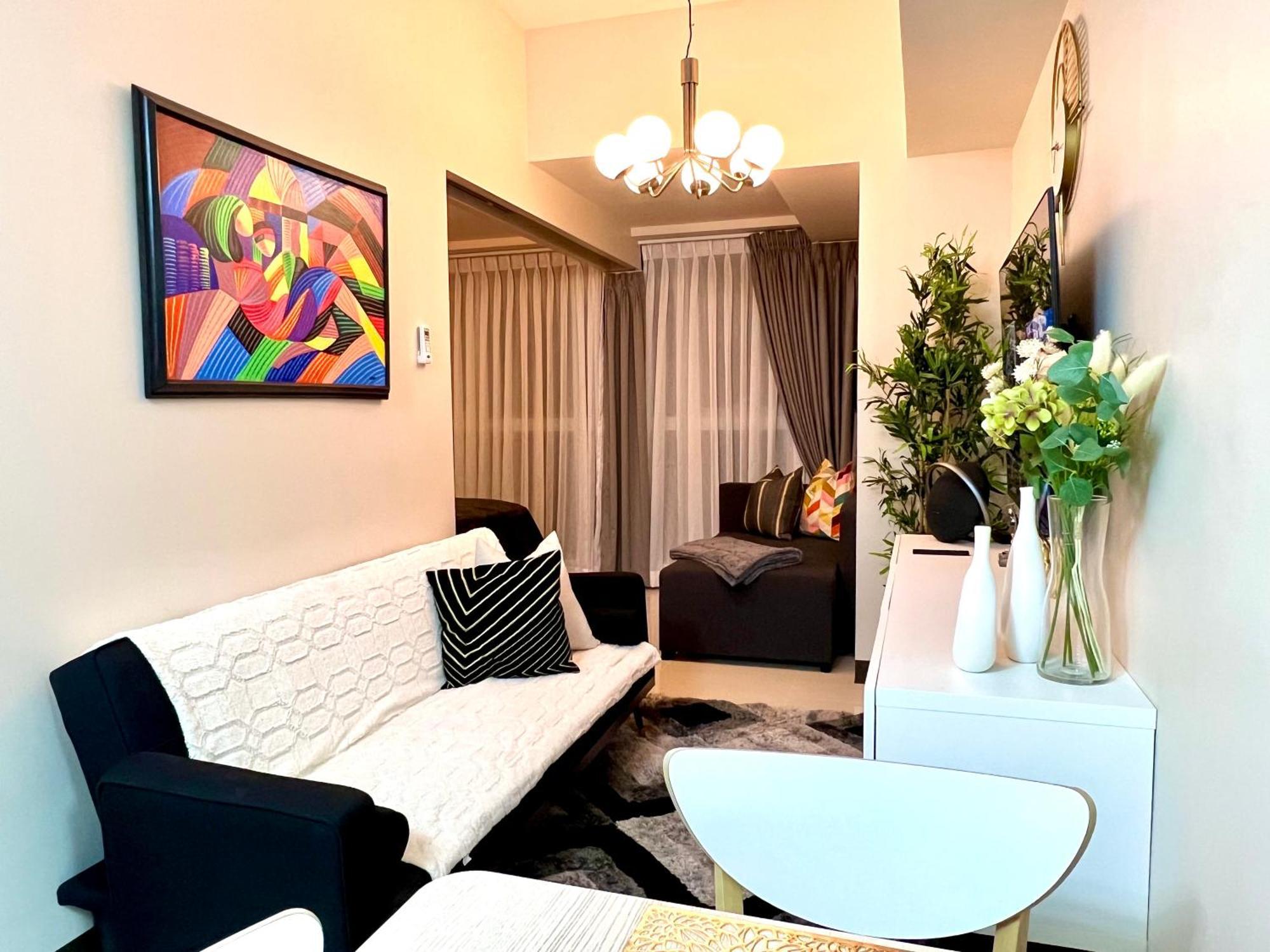 Daniella'S Modern & Cozy Suite In Uptown Bgc Manila Esterno foto
